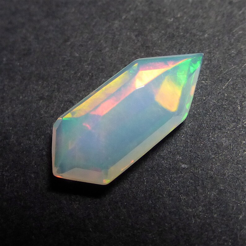 Free Form YU159 Faceted VIDEO: Irregular Cut Ethiopian Opal