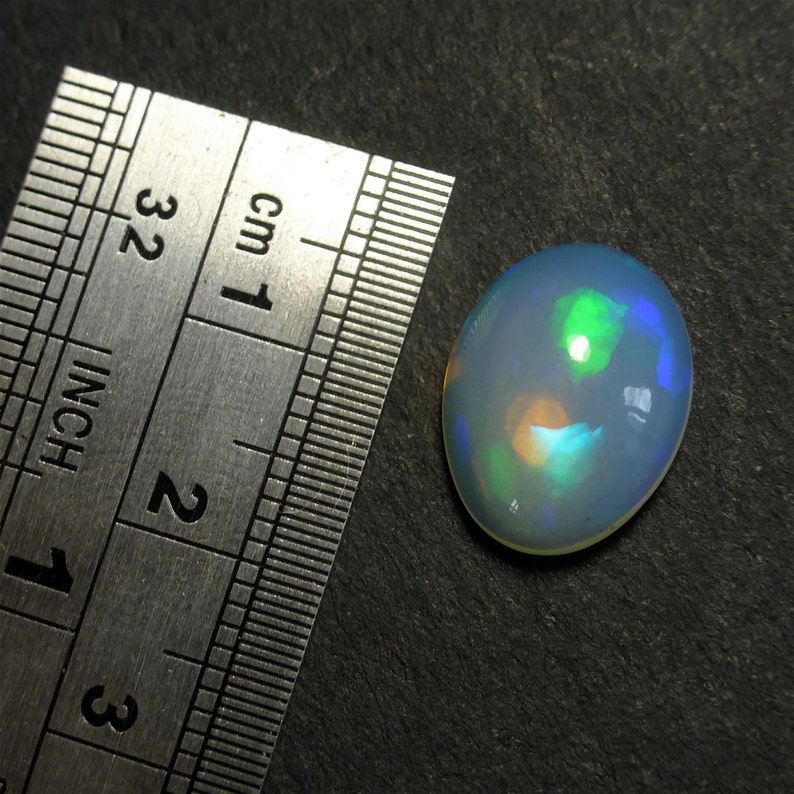 Quality Blue Green flash Welo freeform Intense Colour TT15 Blue Ethiopian Crystal Opal Welo Opal