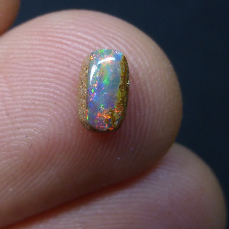 Pipe Wood Fossil 6.5 x 4 x 3 mm Freeform Video Australian Boulder Opal Opal Gemstone Supplies EW211
