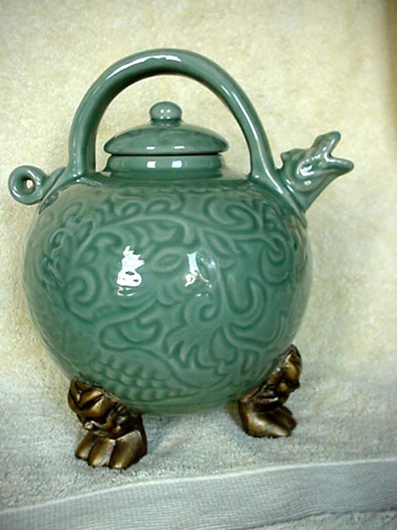 Extra Large Green Oriental Tea Pot Dragons and Foo Dogs Home and Garden Kitchen and Dining Serve Ware Tableware Coffee and Tea