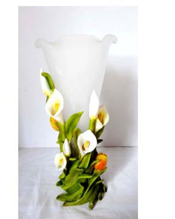 Frosted White Plexiglass With Calla Lillies Flower Vase White Etsy