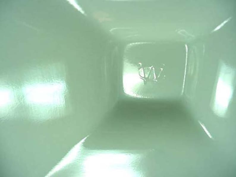White Milk Glass Westmoreland Square Candy Dish Harvest Grape Home and Garden Kitchen and Dining Serve Ware Tableware Bowls