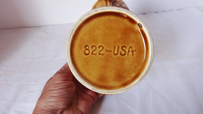 Little Brown Basket Pottery Planter Made in the USA #822 Home and Garden Lawn and Garden Gardening Pots and Planters
