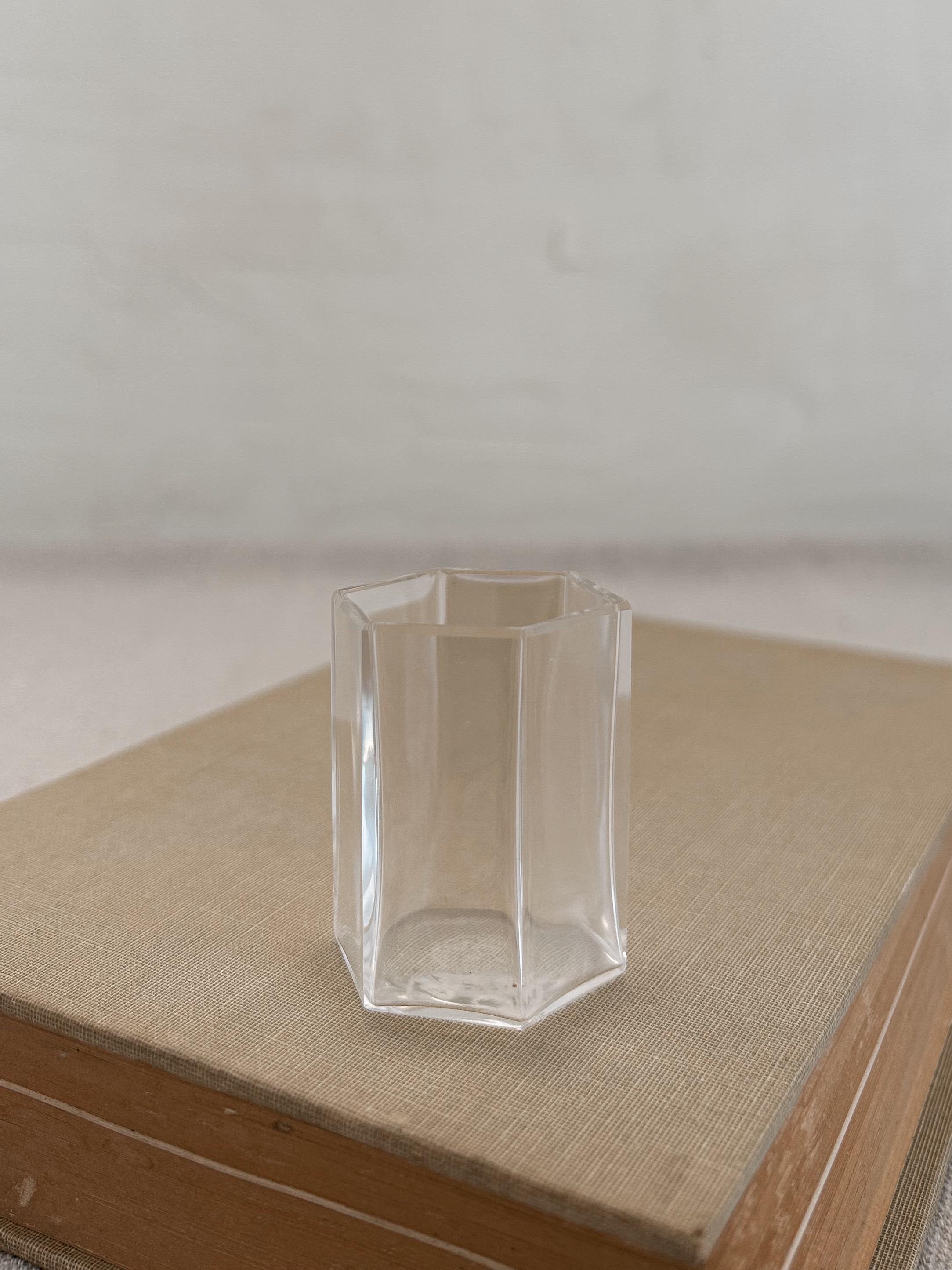 GLOBE TULIPE EN cristal signé BACCARAT Alcanthes pour bougeoir