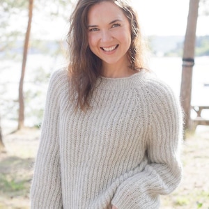 Casual Lines Tröja – Stickmönster – Raglantröja med patent – Storlekar XS–XXXL – Direkt PDF-nedladdning