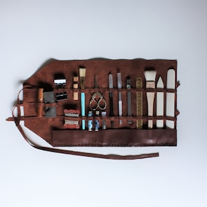 Kit di rilegatura con custodia in pelle marrone, kit di rilegatura per legatori professionisti, strumenti di rilegatura antica, kit di strumenti di rilegatura
