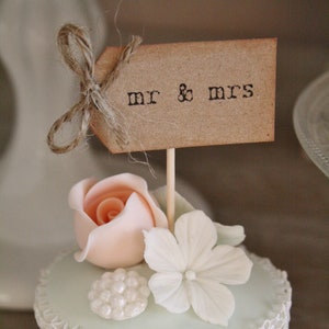 mr & mrs Wedding Cupcake Toppers - kraft with rustic twine bows - set of 10