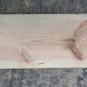 Finished pine cutting board