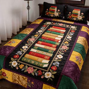 Vintage Book Quilt Bedding Set, Floral Library Bedspread, Book Lover Gift, Dark Academia Decor, Literary Bed Set, Colorful Patchwork Quilt