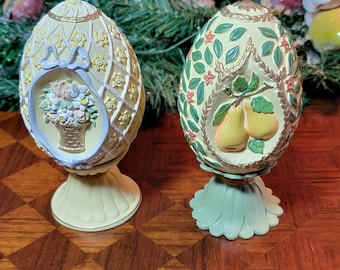 Vintage Avon Porcelain Eggs: E. Hoffmann Floral Seasons, 1970s