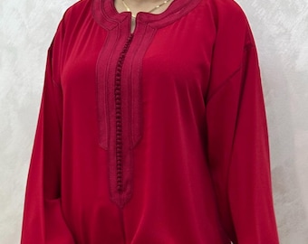 Caftán marroquí de crepé de seda roja: vestido con bordado Sfifa