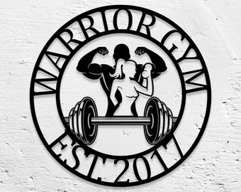 Benutzerdefinierte Metall Gym Name Zeichen, Gewichtheben Workout Raum Wandkunst, Home Gym Zeichen, personalisierte Workout Garage Zeichen, Cross Fit Zeichen Fitness Art