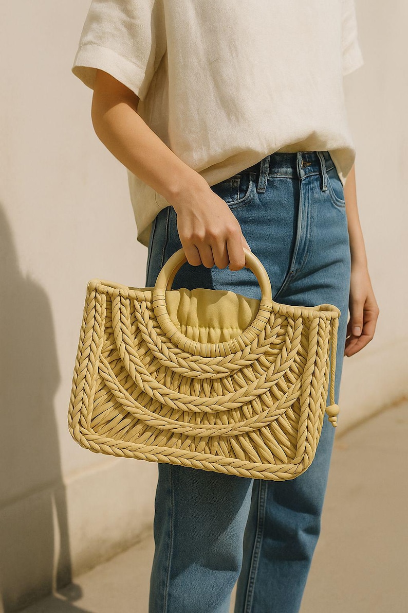 Handmade Woven Tote Bag Pattern"