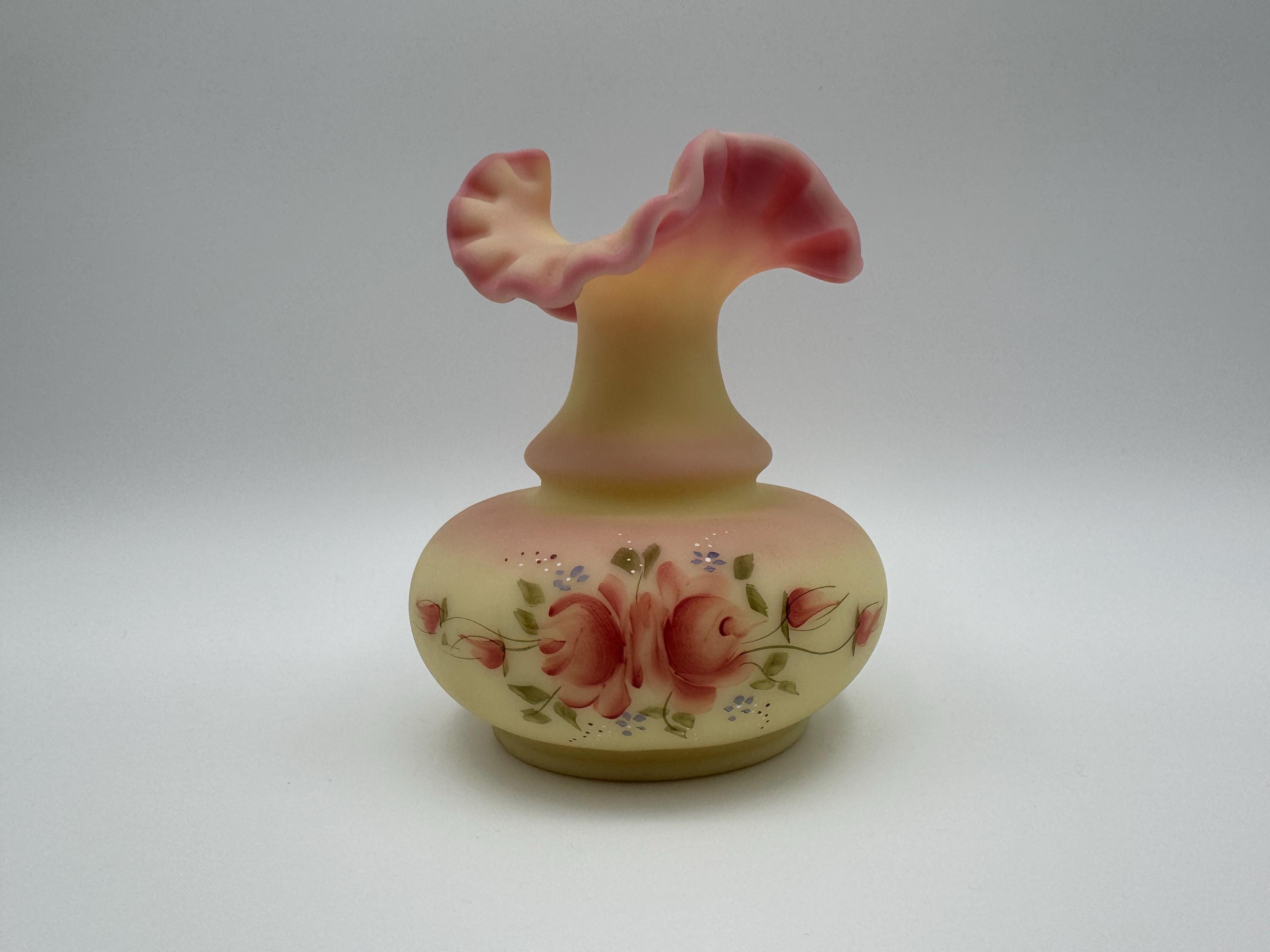 フェントン/Fenton クランベリーピンク 花瓶 Vase アートガラス 美品 フェントン Fenton クランベリー ビーデッドメロン フリル