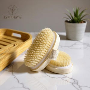 Natural Dry Body Brush: Lymphatic Drainage & Exfoliation for Glowing Skin