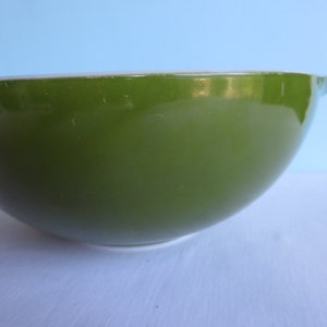 Vintage Green Pyrex Tab Bowl Avocado Green Large Bowl 444 Pyrex Bowl image 2