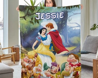 Dis.ney Snow White and Seven Dwarfs Blanket, Custom Name Cartoon Blanket,.Tapestry Vacation Birthday Gift for Her, Dis.ney Characters