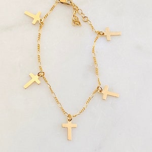 Kleines Kreuz Armband in Gold Filled, Sterling Silber, Religiöses Armband, Geschenk für Sie, Stacking Armband, Layering Armband