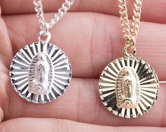 Nostra signora di Guadalupe Collana Dainty, Collana Vergine Maria, Regalo di Natale, Regalo per lei, Collana Cattolica Di tutti i giorni, Collana a strati,