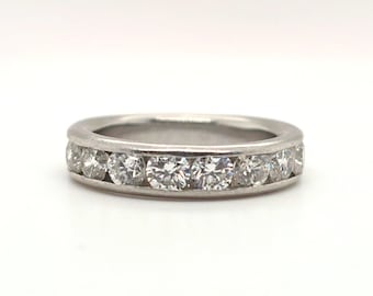 Natural 8 Stone 1ctw Diamond Band In Platinum