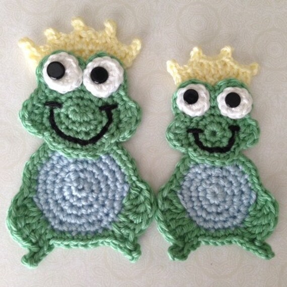 38 Frog Crochet Patterns for Amigurumi, Bags, Decor, and Gifts 35 Frog Crochet Pattern Prince Charming Applique