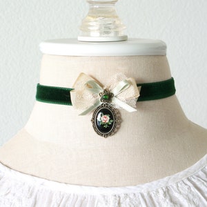 Green Velvet Ribbon Necklace: Black Floral Cameo, Lace Bow