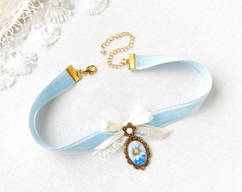 Daisy Flower Necklace - Light Blue Velvet Ribbon Choker with Floral Pendant