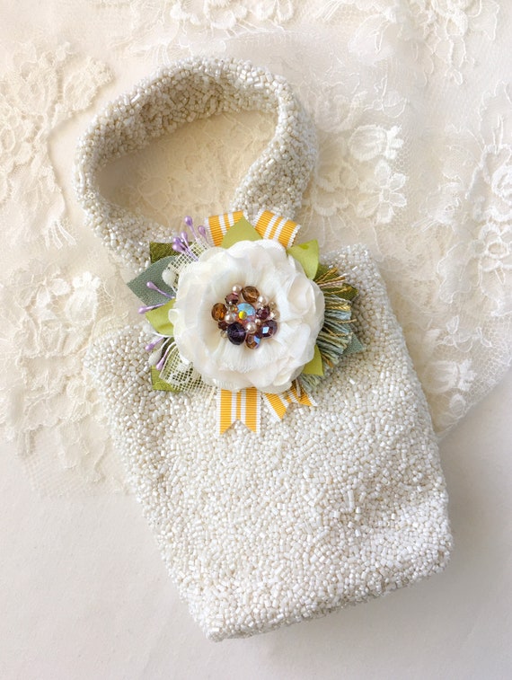 Lapel Sweater Gift for Girls Backpack Brooch Pin for Jacket Kilt Pin with Vintage Ribbon and Purple Fabric Flower