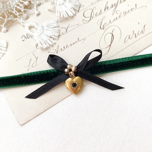 Emerald Green Velvet Ribbon Bow Choker with Small Heart Locket