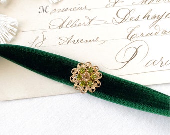 Emerald Green Jeweled Choker - Velvet Ribbon Necklace - Elegant Prom Wedding Jewelry