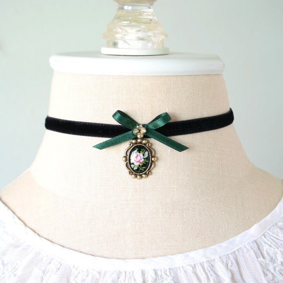 Thin Black Velvet Ribbon Bow Choker Necklace With Rose Cameo