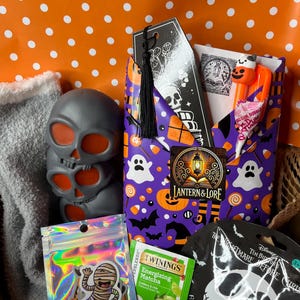 Deluxe Halloween Blind Date With A Book