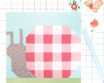 Gingham Snail Spring Garden Quilt Block PDF pattern - Includes instructions for 6 inch and 12 inch Finished Blocks