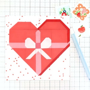 Box Of Chocolates Valentine's Day Quilt Block PDF pattern - Includes instructions for 6 inch, 12 inch, 18 inch and 24 inch Finished Blocks