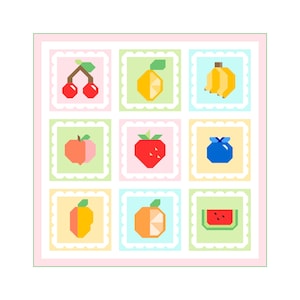 Pode incluir: Uma ilustração colorida de nove frutas e vegetais diferentes dispostos em uma grade. Cada fruta ou vegetal é cercado por uma borda branca festonada e uma borda verde. As frutas e vegetais incluem uma cereja, um limão, uma banana, um pêssego, um morango, um mirtilo, uma laranja e uma melancia.