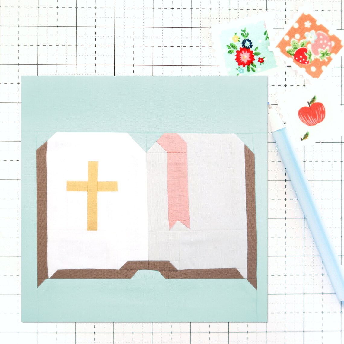 Bible Book Quilt Block PDF pattern Includes instructions for Etsy.de