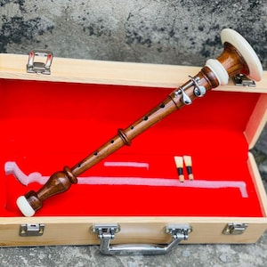 Wooden Musical Bombard Chanter in Case + 2 Reeds Traditional Breton Double Reed Instruments for Celtic Music