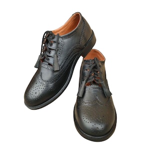 Herren Scottish Ghillie Brogue Kilt Schuhe Traditionelle Highland Scottish Weeding Kilt Schuhe