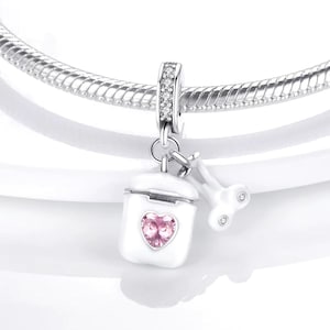 Ciondolo in stile Pandora, Earpods con custodia, bianco con pietra a forma di cuore rosa. Ciondolo scintillante in argento Sterling S925, regalo per lei, adolescente, amica