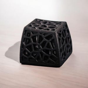 Black Artisan Keycap – Geometric Resin Keycap – Custom Mechanical Keyboard Keycap – Shine Through Keycap – Gaming Keycap – Cherry MX