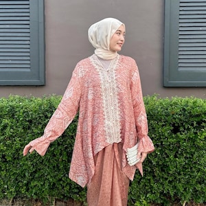 Fitri Batik Kebaya Tunic Top Long Sleeves Handmade Women Blouse