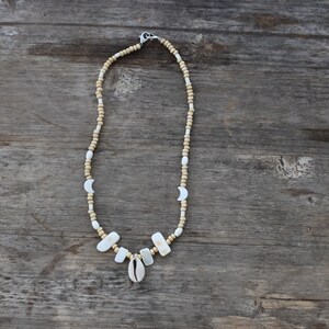 Seashell necklace, unique jewelry, natural jewelry, boho, mermaid jewelry, beach jewelry, shell jewelry, moon necklace, handmade jewelry,