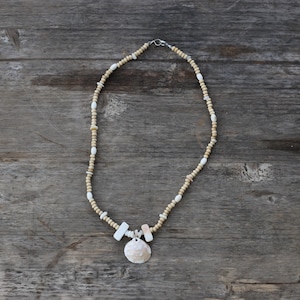Seashell necklace, unique jewelry, natural jewelry, boho, mermaid jewelry, beach jewelry, shell jewelry, moon necklace, handmade jewelry,