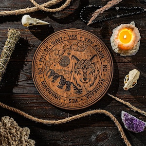 Wolf Pendulum Board, Witchcraft Board, Divination Circle, Yes No Maybe Board, Fortune Telling Board, Witch Gifts, Pagan Altar Board