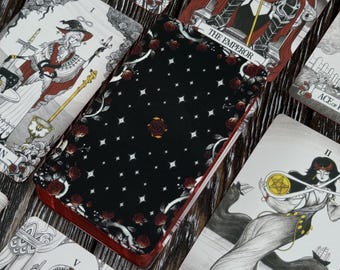 正規品✨美麗インディーズ✨黒×赤×白のゴシックな世界観のタロットカード✨海外限定 シークレットミラータロット 白黒版 2.0「インナーワールド」 ライダー