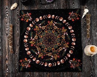 Tarot Cloth, Altar Cloth, Divination Cloth, Altar Mat, Altar Accessory, Wiccan Cloth, Ritual Tools, Pagan Decor, Occult Decor,