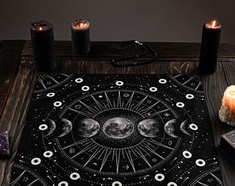 Moon Altar Cloth, Tarot Reading Mat, Divination Cloth, Altar Accessories, Witch Cloth, Witchcraft Decor, Witch Gift, Pagan Decor, Paganism