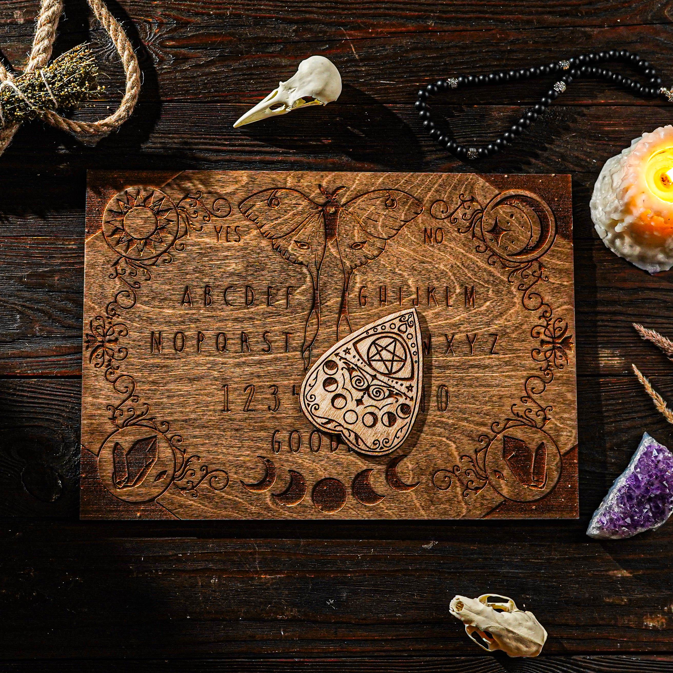 Tavola Ouija: regole, come funziona e pericoli