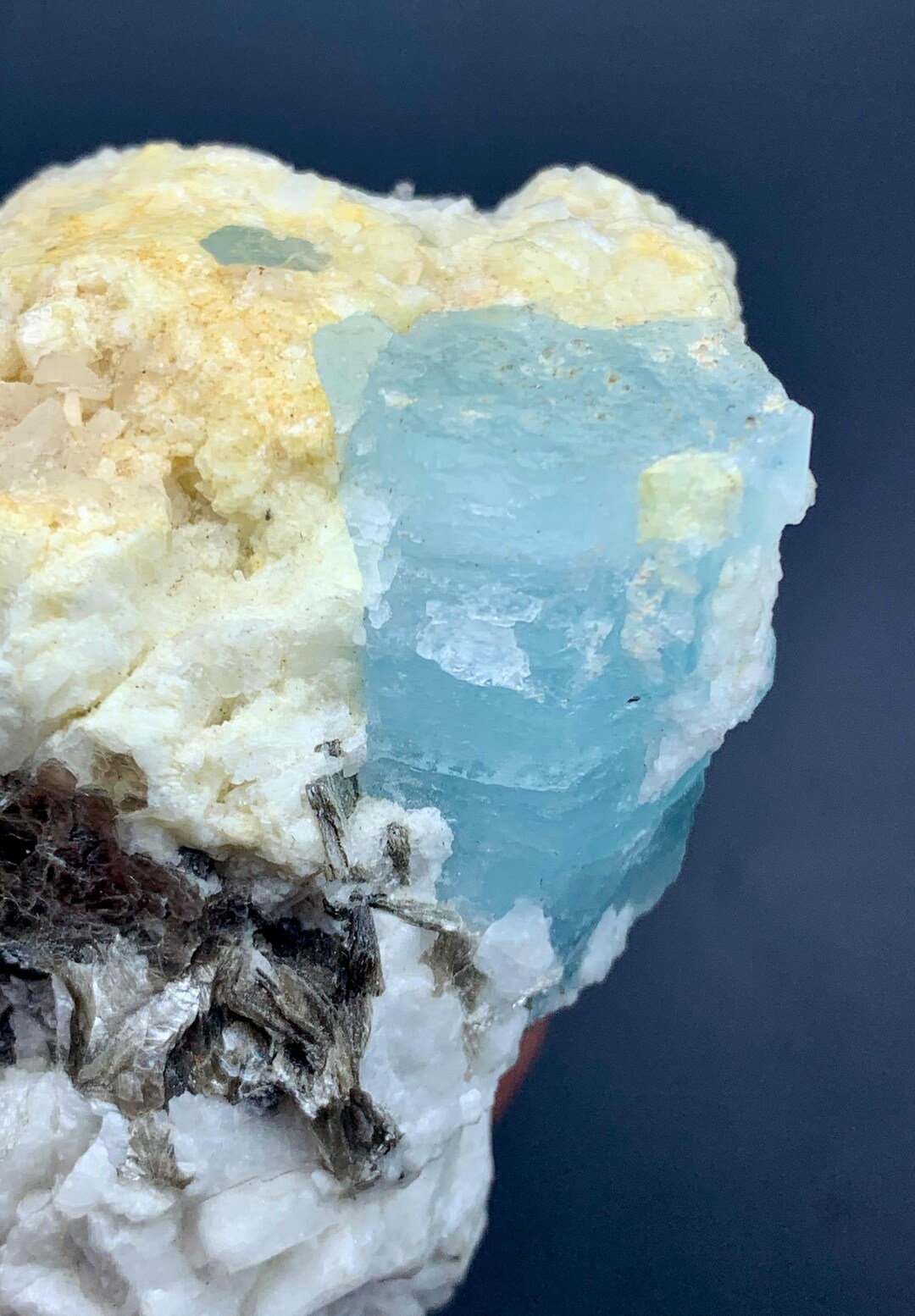 Blue Aquamarine Crystal Specimen: Albite Muscovite Cluster, Shigar ...
