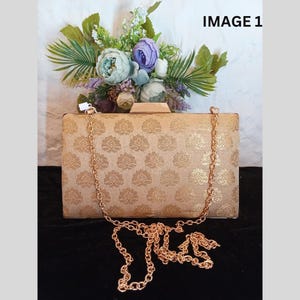 Handmade elegant clutch bags in silk fabric